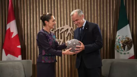 La Presidenta Claudia Sheinbaum sostuvo reunión bilateral con el primer ministro canadiense, Mark Carney