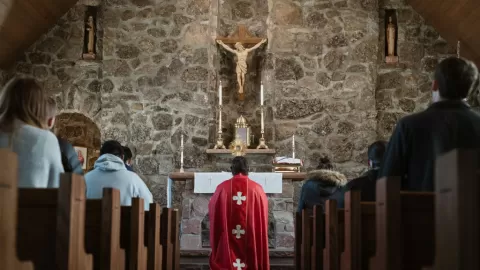 ¡Alerta en México! Iglesia Católica Clama Contra la Escalada de Violencia y el Abandono Familiar: 'No Podemos Callar'