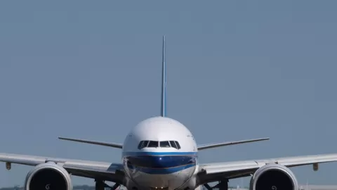 Mazatlán Despega: Sinaloa Lanza Nuevas Rutas Aéreas y Refuerza Conectividad con el Norte y el Bajío de México para Impulsar Turismo y Economía