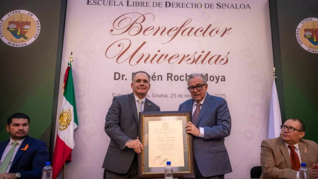 Recibió Gobernador la distinción “Benefactor Universitas” de la Escuela Libre de Derecho de Sinaloa