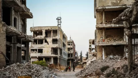 Escalada de Violencia: Colonos Hieren a Diez en Belén, Israel Mantiene Incursiones en Cisjordania y Ataques en Gaza Pese a Tregua