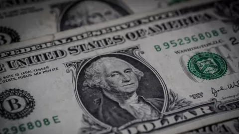 Superpeso: Dólar se Mantiene Estable en 17.89 MXN en Vísperas de Navidad 2025