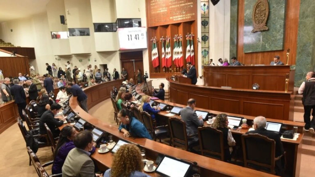 Congresos Estatales Dan el 'Sí' Definitivo a la Histórica Jornada de 40 Horas Semanales