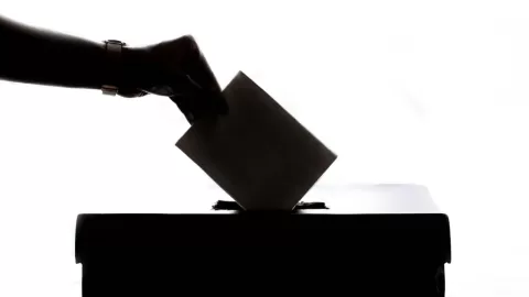 México Propone Sanciones a Plataformas por Contenido IA No Etiquetado en Elecciones