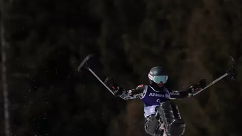 Debut de Arly Velásquez en Milano Cortina 2026: México Lucha en Para Esquí Alpino tras Caída