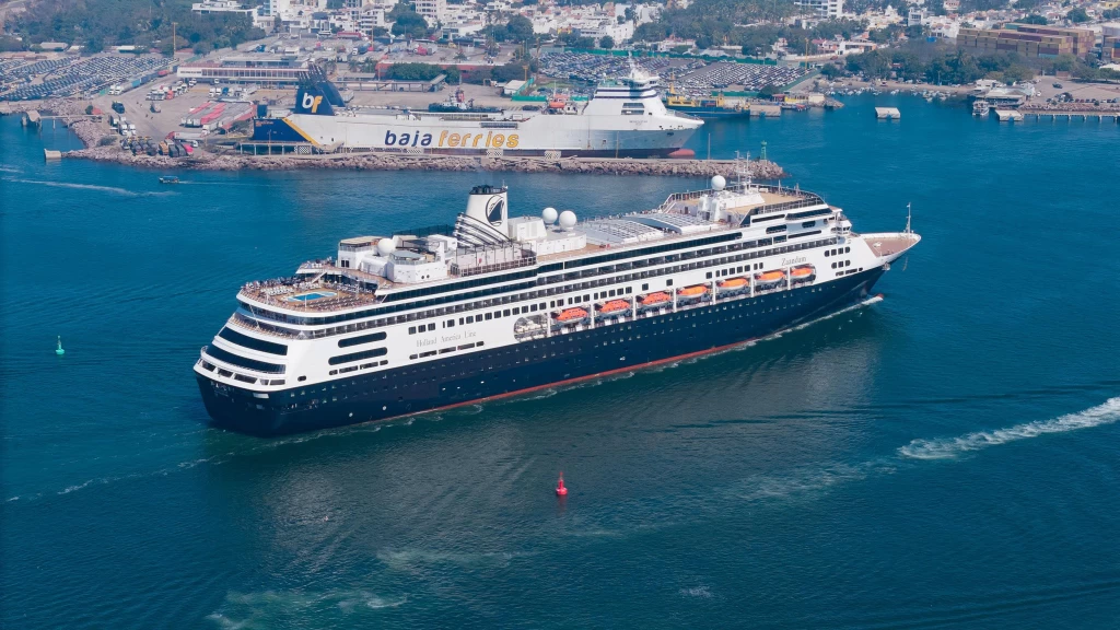 Cruceros y conectividad aérea, dos ejes clave que potencializan la actividad turística en Mazatlán