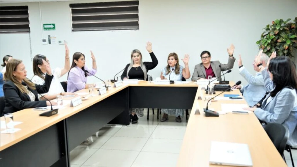 Jurado elige a quienes integrarán el primer Parlamento de Mujeres de Sinaloa