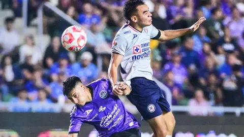 Cruz Azul Extiende Invicto con Empate Agónico en Jornada 12 de Liga MX; Necaxa Desata Goleada Contundente y Escala Posiciones