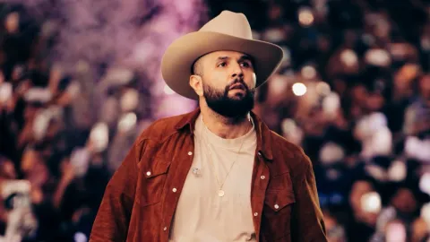 Carín León y Jelly Roll Lanzan 'Lighter', el Primer Himno Oficial del Mundial 2026 que Fusiona Culturas y Sonidos