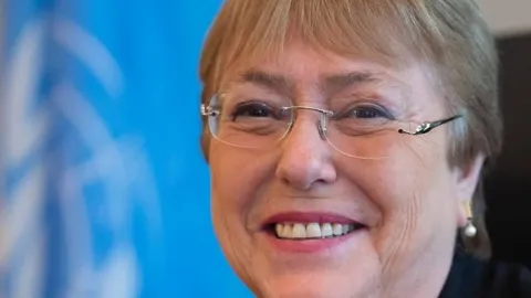 México Ratifica Respaldo a Bachelet para la ONU Pese a Retirada de Chile
