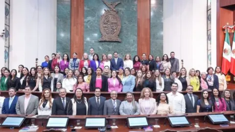 Hace historia el Congreso de Sinaloa: instala el Primer Parlamento de Mujeres
