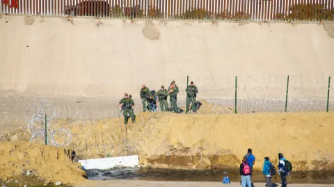 México Condena Muerte de 13 Ciudadanos por Acciones de ICE; SRE Califica Hechos de 'Absolutamente Inaceptables'
