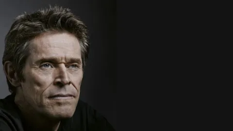 Día Mundial del Teatro 2026: Willem Dafoe Lidera la Reflexión Global sobre la Esencia Humana en las Artes Escénicas