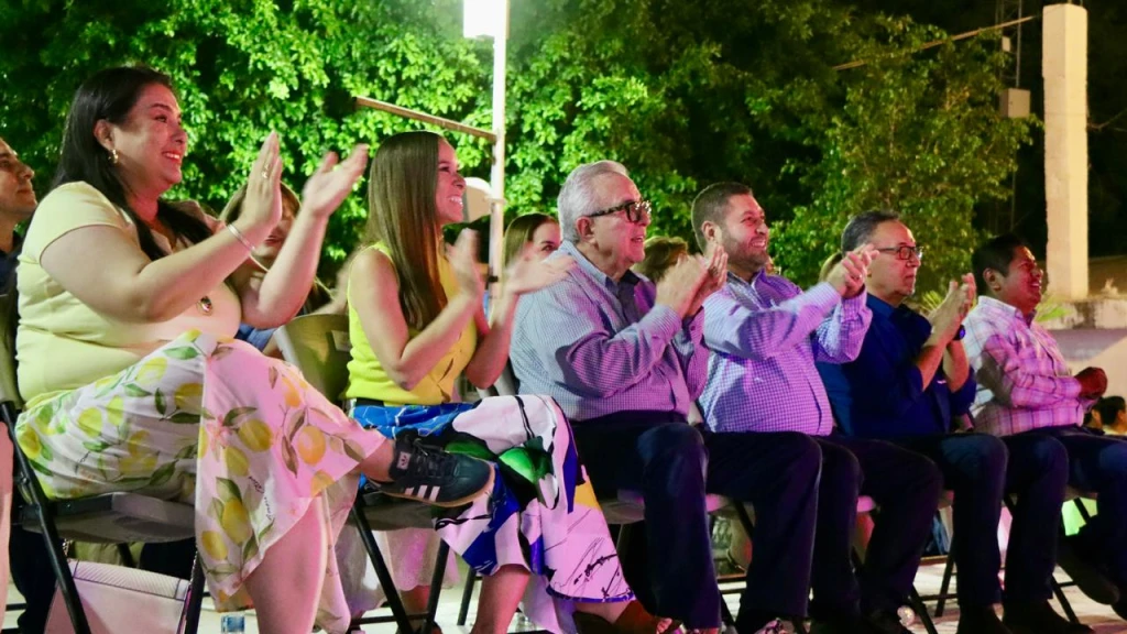 Disfrutan del Desfile del Carnaval de Primavera Badiraguato 2026