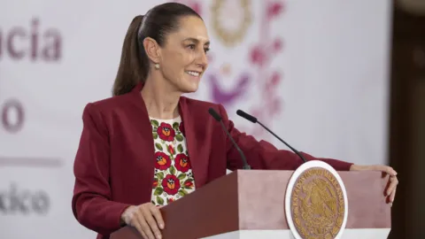 Presidenta destaca inversión de 315 mil 331 mdp para carreteras en todo el país