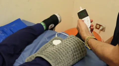 ¿Frío o calor? Especialista de la UAS explica cómo tratar correctamente las lesiones físicas; la importancia de la termoterapia en la rehabilitación