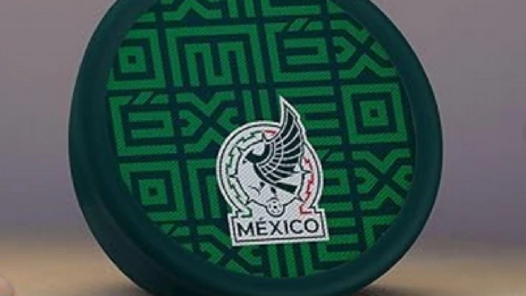 Amazon Lanza Bocina Inteligente Edición Especial con Alexa+ en México para el Mundial 2026