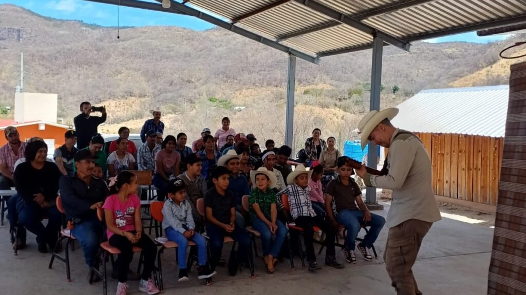 Inauguran en Cuitaboca, Sinaloa, el Sexto Festival del Niño Indígena