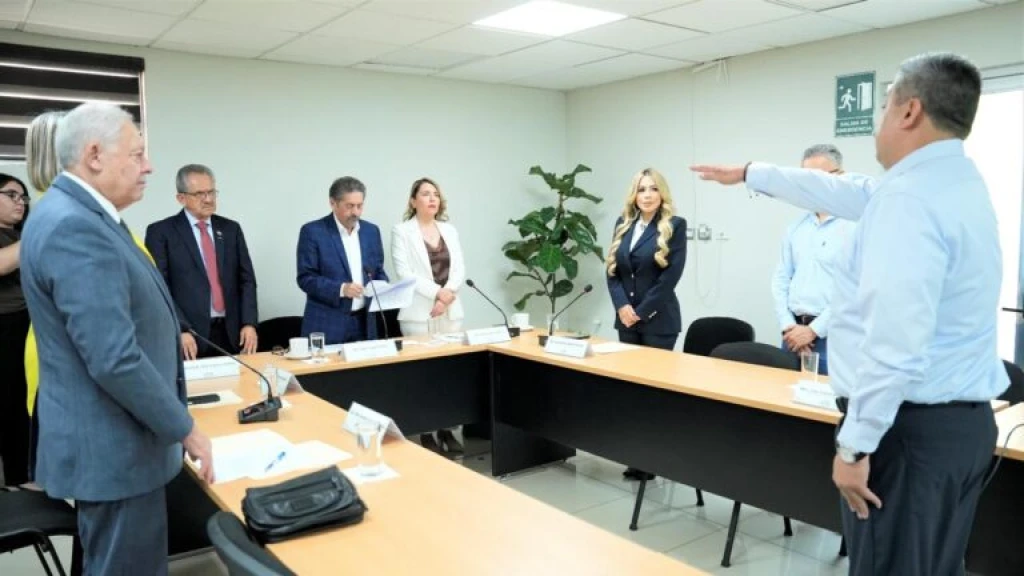 Comisión de Fiscalización comunica al Pleno de la designación de Ignacio Campa como encargado de la Unidad Técnica de Evaluación