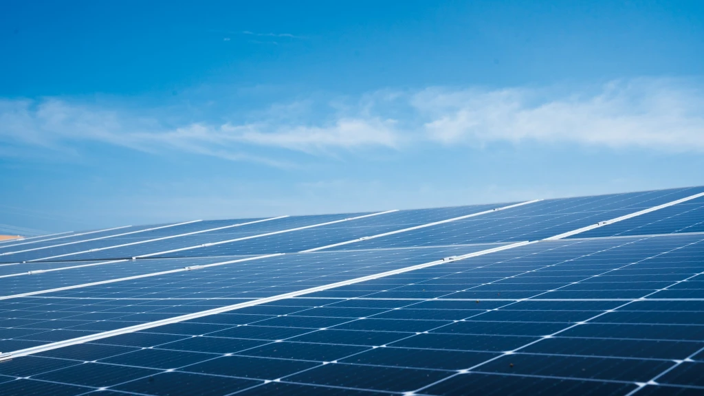 China Despliega Paneles Solares Espaciales: Energía Permanente a 36.000 Km con Potencial de 2GW