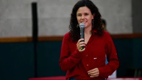 Luisa María Alcalde asume la Consejería Jurídica Federal: deja dirigencia de Morena
