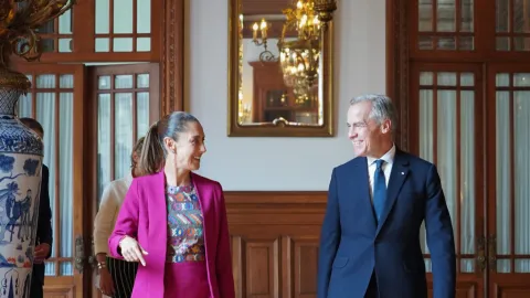Carney agradece a Sheinbaum tras incidente en Teotihuacán y abordan futuro del T-MEC