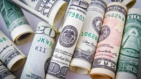 Dólar HOY 25 de abril: Peso Mexicano se Fortalece y Favorece Compras en Dólares