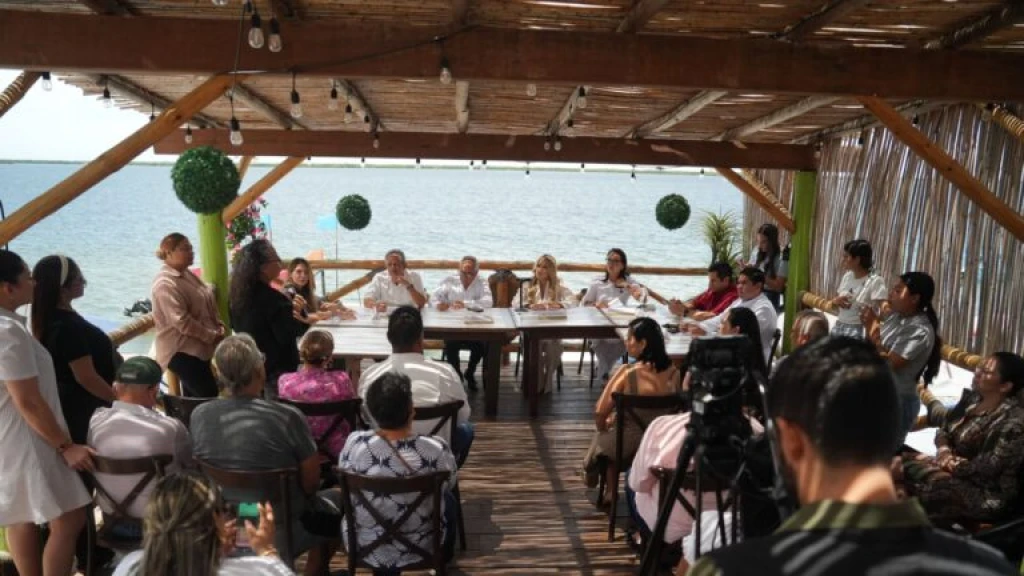 Comisión de Turismo del Congreso de Sinaloa atiende necesidades de Altata
