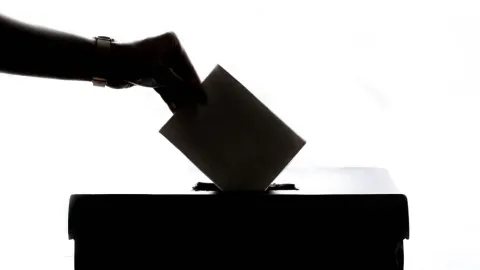 Elecciones 2027 en México: La Megajornada que Renueva Miles de Cargos Federales, Estatales y Judiciales