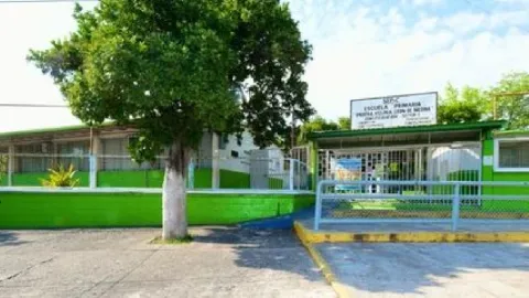 SEP: Mario Delgado Defiende Vacaciones Adelantadas por Clima y Mundial; Sheinbaum Reitera Respetar 6 Semanas