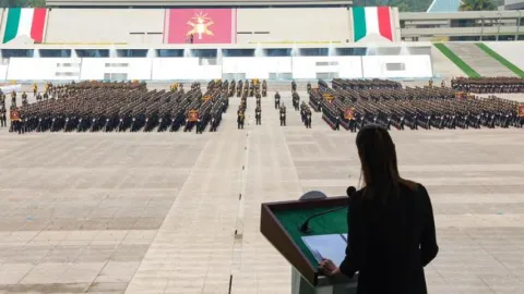 Soberanía Innegociable: Presidenta Sheinbaum Reafirma Defensa de la Independencia en Conmemoración y Reconoce Heroísmo Militar