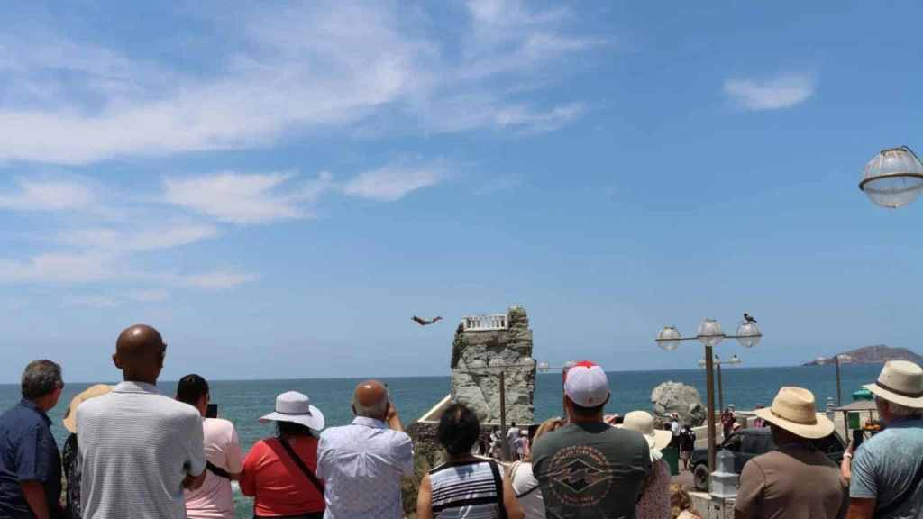 Mazatlán se prepara para una semana récord: ¡Más de 7,000 cruceristas impulsarán la economía local con 12 MDP!