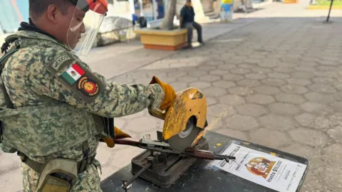 Familias siguen canjeando armas en Desarme Voluntario en Sinaloa