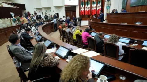 Avanzan en el Congreso iniciativas para fortalecer derechos de infancias, personas trabajadoras y sectores vulnerables