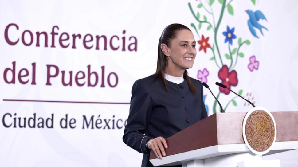 Sheinbaum Respalda Llamado del Papa León XIV a Regular la IA y Cuestionar su Poder Concentrado