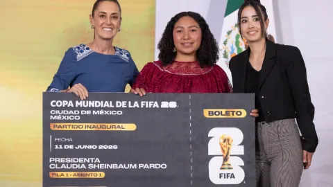Sheinbaum Anuncia a las 4 Ganadoras de Boletos para el Mundial 2026 en 'La Mañanera'