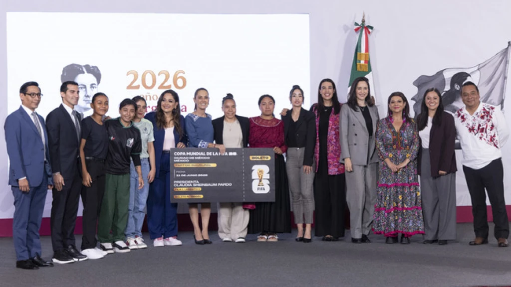 Sheinbaum Anuncia a las 4 Ganadoras de Boletos para el Mundial 2026 en 'La Mañanera'