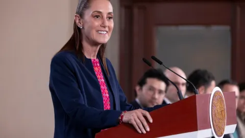Sheinbaum Descarta a Trump de Ataques Contra México y Señala a la Ultraderecha de EE. UU.