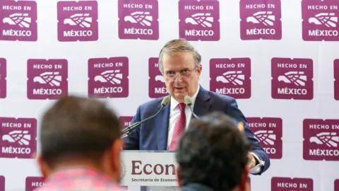 Ebrard Anuncia Nuevo Sistema Arancelario de EE. UU.; México Busca Posición Estratégica en Revisión del T-MEC