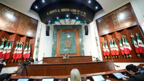 Dan lectura a tres nuevas iniciativas en Sesión Ordinaria del Congreso del Estado