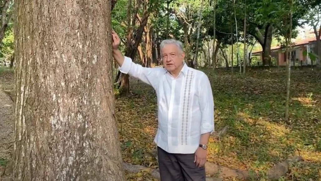 AMLO Rompe Silencio y Arremete Contra Trump por "Embestida" a México