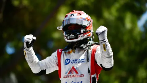 El Mexicano Noel León Consigue Triunfo en F2 y Conquista Mónaco