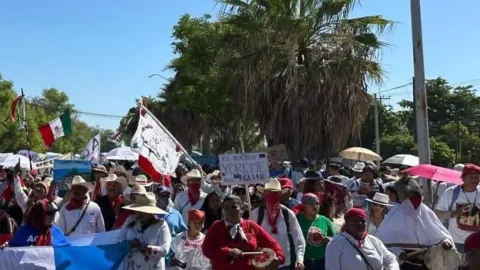 ¡Marcha en Sinaloa! Miles Exigen Cancelación de Megaplanta de Amoniaco en Topolobampo