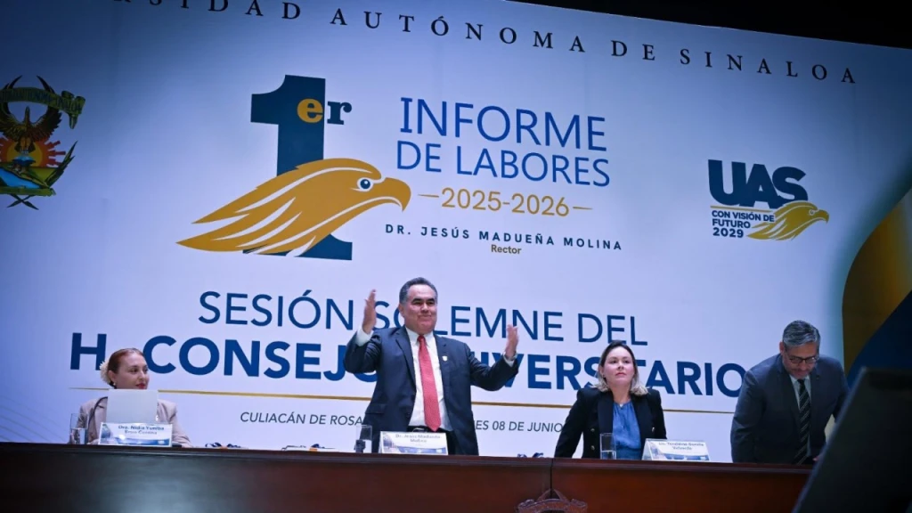 Rinde el Rector Jesús Madueña su Primer Informe de Labores ante el H. Consejo Universitario