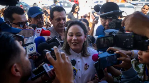 ¡Vacaciones Seguras en Sinaloa! Gobernadora Bonilla Invita a Disfrutar con Responsabilidad