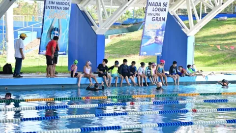 ¡La Alberca Olímpica UAS Reabre Renovada! Inscríbete a Clínicas de Verano y Cursos de Natación