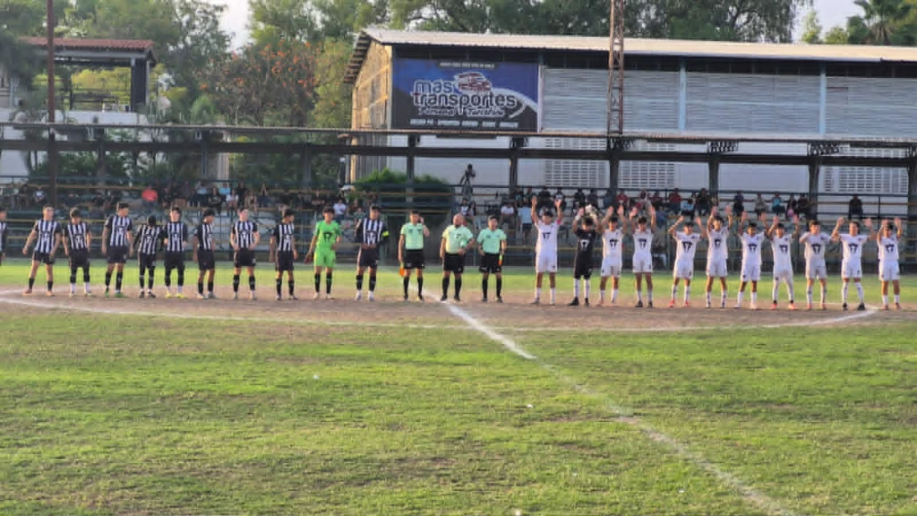 La Vaquita 2008 se va a las eliminatorias regionales en San Luis Potosí. Ganó 2 a 0.