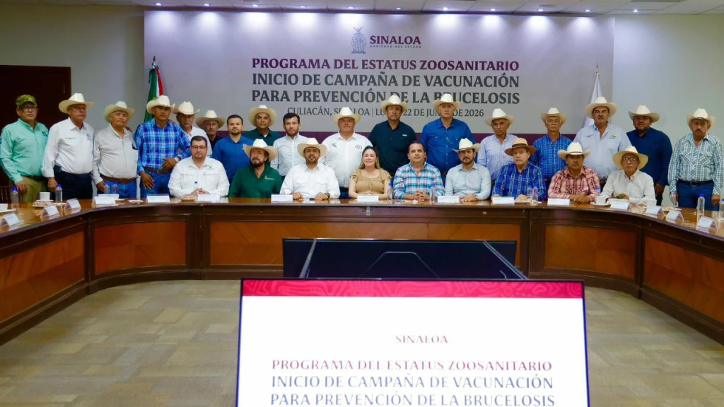 Gobernadora Yeraldine marca el inicio de la campaña de vacunación para prevenir la brucelosis bovina