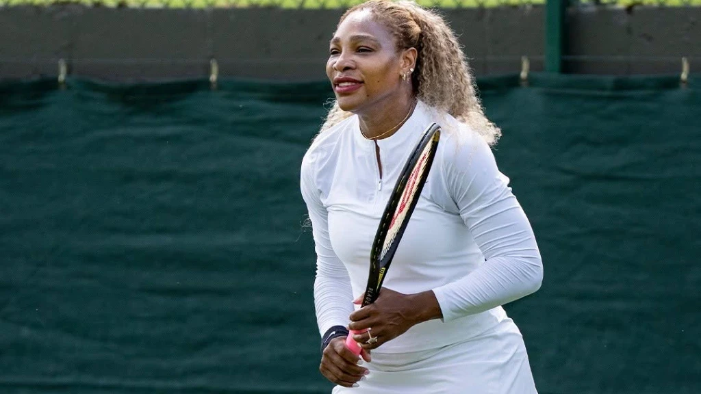 Serena Williams Sacude Wimbledon 2026: Regreso Triunfal a los 44 Años en Singles y Dobles con Venus