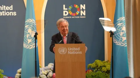 ONU Exige Fin a Combustibles Fósiles y Transparencia Climática a Gigantes de la IA